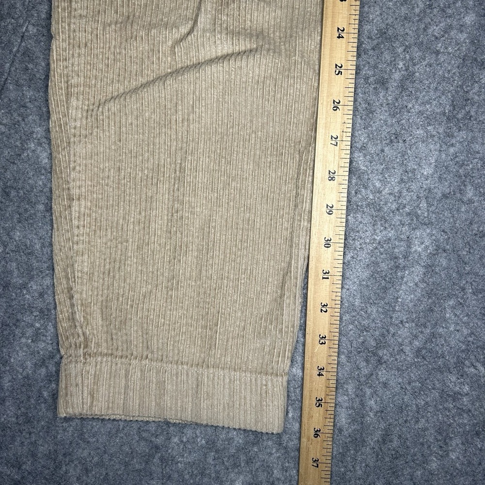 Patagonia Women's 28x26 Khaki Corduroy Pants Loose Tapered Fit - Picture 8 of 13
